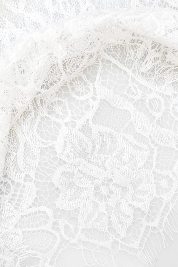 Anne Short Silk Robe in Ivory